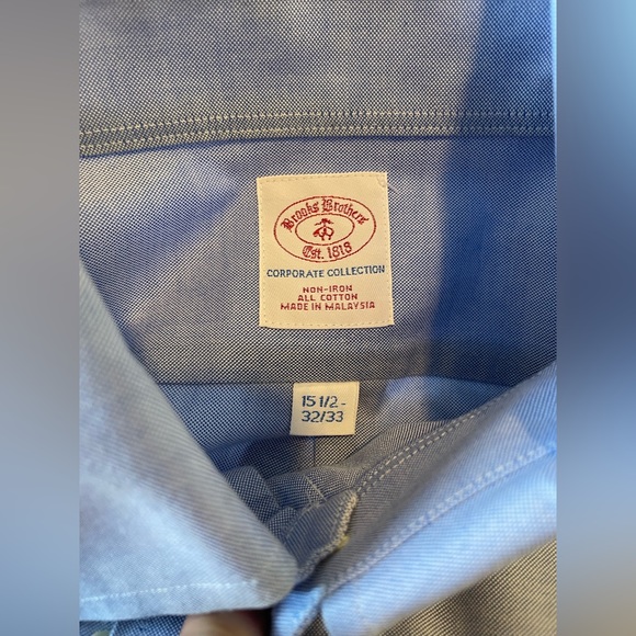 Brooks Brothers Button Down with Auburn Tigers Emblem - Picture 4 of 4